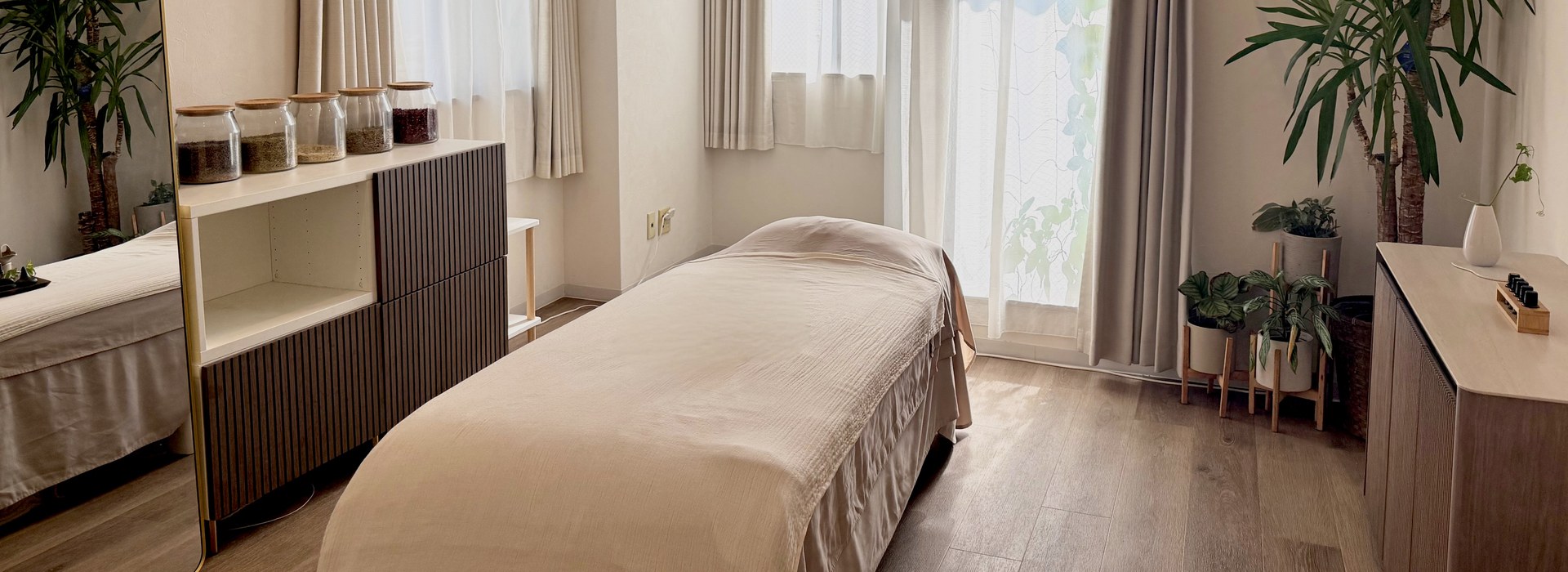 THE WELLNESS HIROO の施術ルーム。東京・広尾のプライベート個室